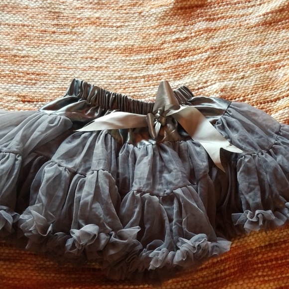 Girls 4 5 6 fluffy tutu skirt - Picture 1 of 3